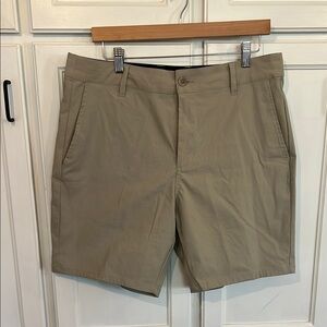 Marsh Wear Men's Tan Casual Shorts